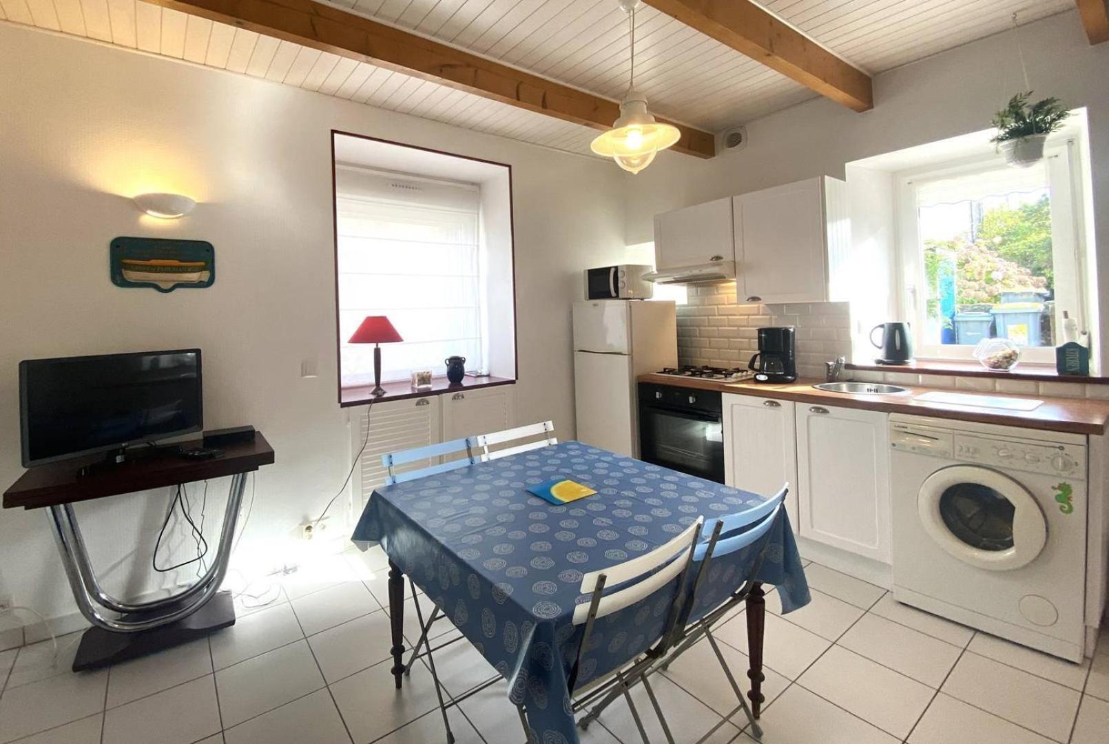 Maison Bretonne A 200m De La Superbe Saint-guirec A Ploumanac'h - Ref 328 Villa *